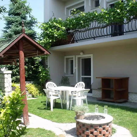 In Fonyod/balaton 18584 Apartment Fonyod