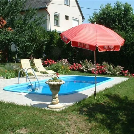 Appartement In Fonyod/balaton 18584 *