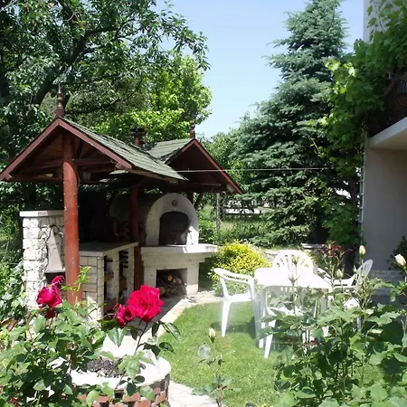 In Fonyod/balaton 18584 דירה *