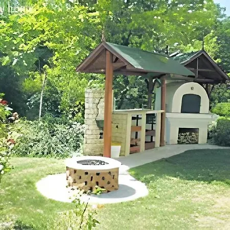 In - Balaton 18584 *