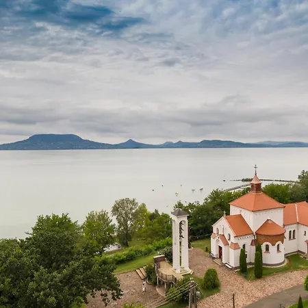 In - Balaton 18584 아파트
